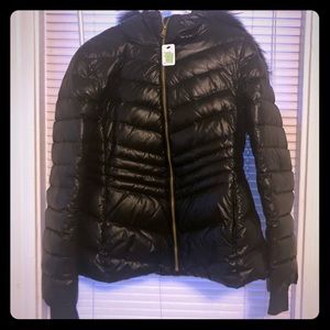 Women’s Andrew Marc Buffer Jacket size M Black